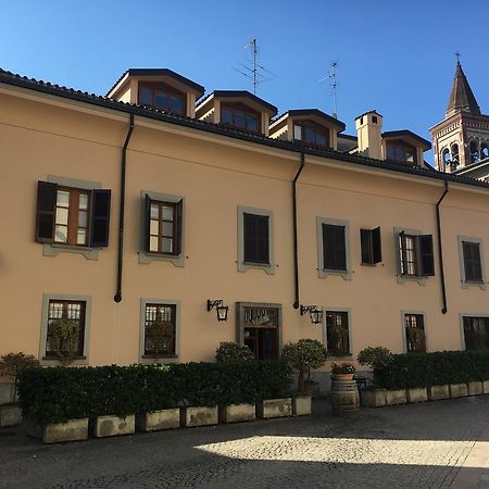 Antica Trattoria Dell'Uva Hotel Monza Exterior photo